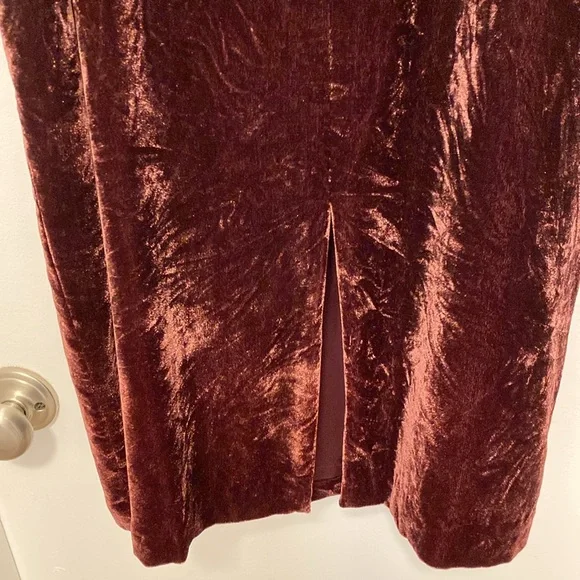 Dress Elegant Merlot Velvet Dress - Picture 8 of 10